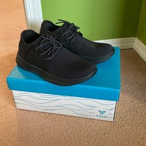 Women’s Everyday Waterproof Vessi shoes